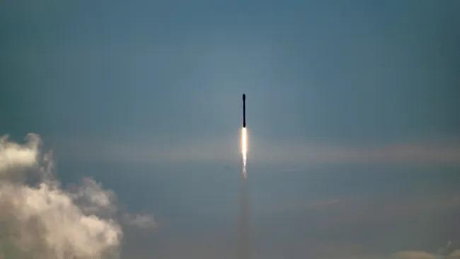 71-й запуск Falcon 9 и 23 новых Starlink: SpaceX приближает будущее без недоступных зон связи 71-й запуск Falcon 9 и 23 новых Starlink: SpaceX приближает будущее без недоступных зон связи