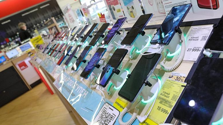 Российский рынок смартфонов в 2025 году заметно просел, несмотря на спрос на Xiaomi, Samsung и iPhone Российский рынок смартфонов в 2025 году заметно просел, несмотря на спрос на Xiaomi, Samsung и iPhone