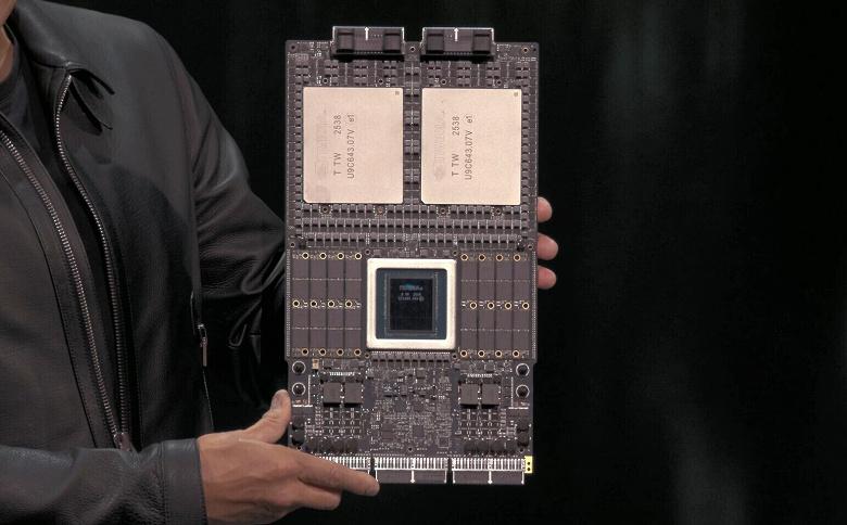 Nvidia повторно увеличила пропускную способность памяти в ускорителях Vera Rubin еще до их выхода на рынок Nvidia повторно увеличила пропускную способность памяти в ускорителях Vera Rubin еще до их выхода на рынок