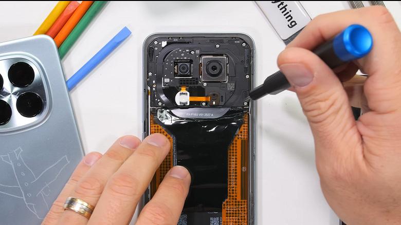 Xiaomi Redmi Note 15 Pro+ успешно прошел суровые испытания на прочность от JerryRigEverything