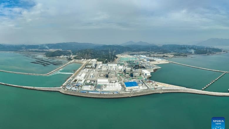 В Китае ввели в эксплуатацию крупнейшую в мире АЭС на базе реакторов Hualong One В Китае ввели в эксплуатацию крупнейшую в мире АЭС на базе реакторов Hualong One