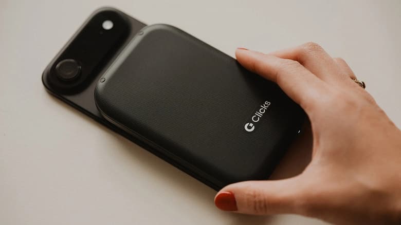 Внешний вид и возможности использования Clicks Power Keyboard