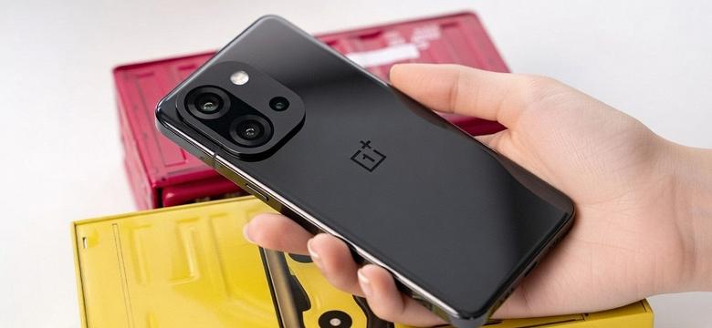 OnePlus 15T: мощный компакт с Snapdragon 8 Elite Gen 5, батареей на 7500 мА·ч и камерами Sony и Samsung OnePlus 15T: мощный компакт с Snapdragon 8 Elite Gen 5, батареей на 7500 мА·ч и камерами Sony и Samsung