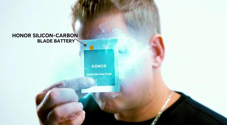 Новая сверхтонкая батарея Honor с рекордной плотностью 900 Вт·ч/л позволит создавать смартфоны емкостью более 7000 мАч