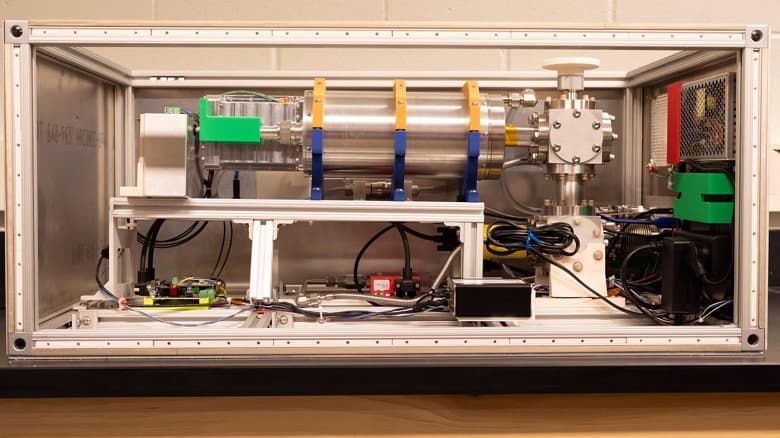 В США запустили компактный термоядерный реактор для научных и образовательных целей В США запустили компактный термоядерный реактор для научных и образовательных целей