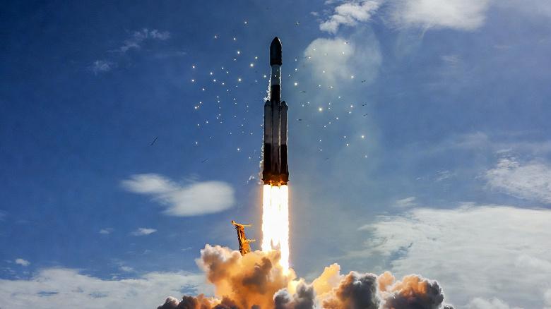 «Тысяча парусов» против Starlink: на орбиту выведены первые 108 спутников из запланированных 15 000 «Тысяча парусов» против Starlink: на орбиту выведены первые 108 спутников из запланированных 15 000