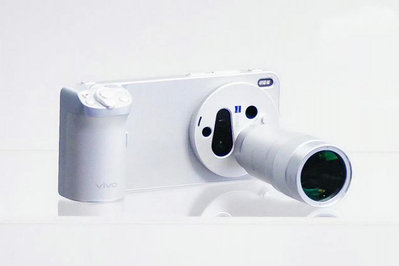 Vivo X300U с невероятным 400-мм зумом: смартфон показали на «живых» фото до официального анонса Vivo X300U с невероятным 400-мм зумом: смартфон показали на «живых» фото до официального анонса