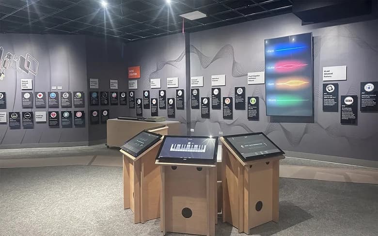 iNSPIRE: Музей Миммса представит более 2000 экспонатов на выставке к 50-летию инноваций Apple iNSPIRE: Музей Миммса представит более 2000 экспонатов на выставке к 50-летию инноваций Apple