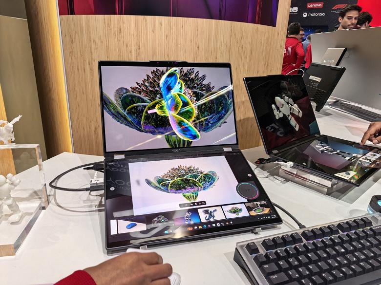 Представлен Lenovo Yoga Book Pro 3D — ноутбук с двумя экранами и поддержкой 3D без очков Представлен Lenovo Yoga Book Pro 3D — ноутбук с двумя экранами и поддержкой 3D без очков