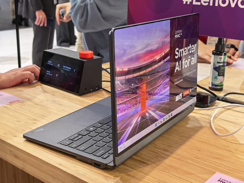 Возможность выбора между клавиатурой и дополнительным дисплеем. Lenovo продемонстрировала на MWC 2026 инновационный модульный ноутбук Modular AI PC