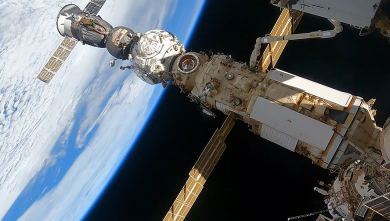 Начало развертывания РОС: первые модули пристыкуют к российскому сегменту МКС Начало развертывания РОС: первые модули пристыкуют к российскому сегменту МКС