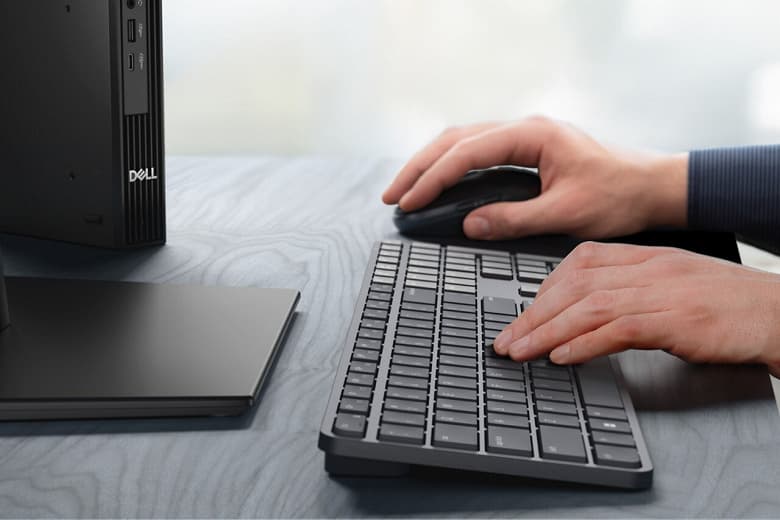 Dell представила мышь и клавиатуру с ультрабыстрой зарядкой, которым не нужны батарейки Dell представила мышь и клавиатуру с ультрабыстрой зарядкой, которым не нужны батарейки