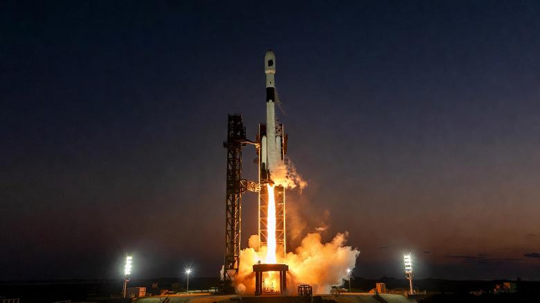 Китайский конкурент SpaceX: многоразовая ракета «Чанчжэн-12Б» дебютирует в начале 2026 года