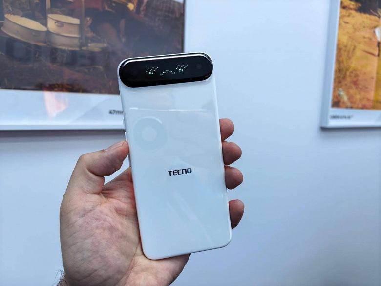 Tecno Slim2 на MWC 2026: рекордно тонкий корпус 5,49 мм, рамки 0,7 мм и батарея 6150 мА•ч Tecno Slim2 на MWC 2026: рекордно тонкий корпус 5,49 мм, рамки 0,7 мм и батарея 6150 мА•ч