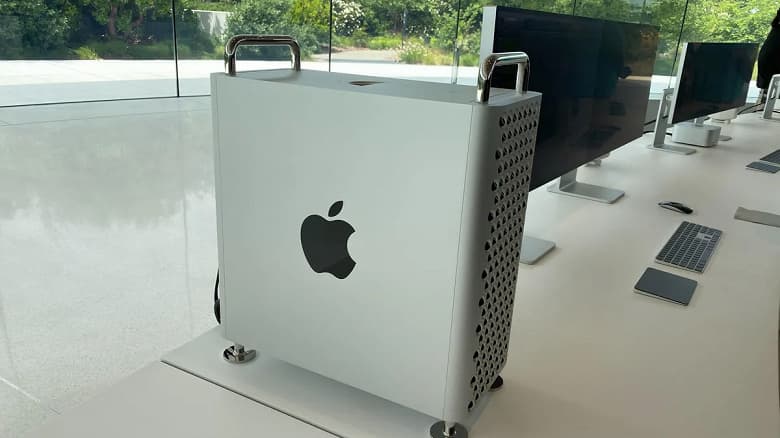 Apple ставит крест на Mac Pro Apple ставит крест на Mac Pro