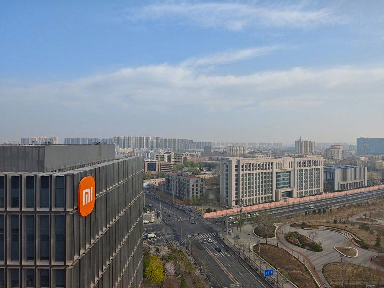 Xiaomi отмечает день рождения Xiaomi отмечает день рождения