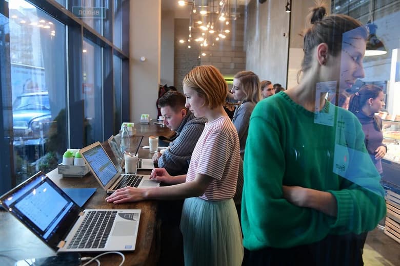 Спрос на восстановленные ноутбуки в России резко вырос на фоне падения интереса к новым моделям Спрос на восстановленные ноутбуки в России резко вырос на фоне падения интереса к новым моделям