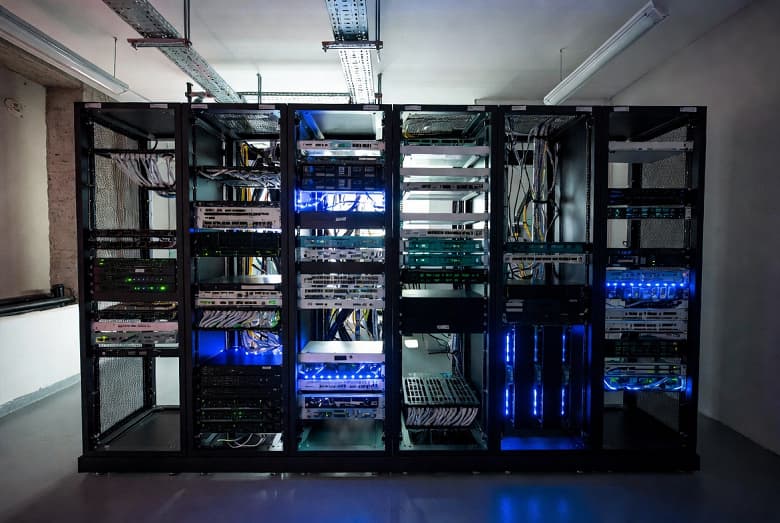 Проект Stargate под прицелом: Иран угрожает уничтожить дата-центр за 30 миллиардов долларов Проект Stargate под прицелом: Иран угрожает уничтожить дата-центр за 30 миллиардов долларов