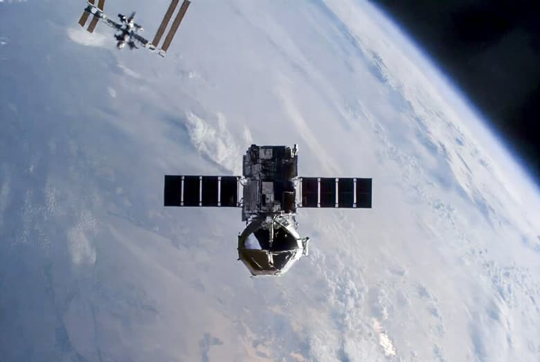 Баканов: число аппаратов на орбите превысило 11 тысяч Баканов: число аппаратов на орбите превысило 11 тысяч