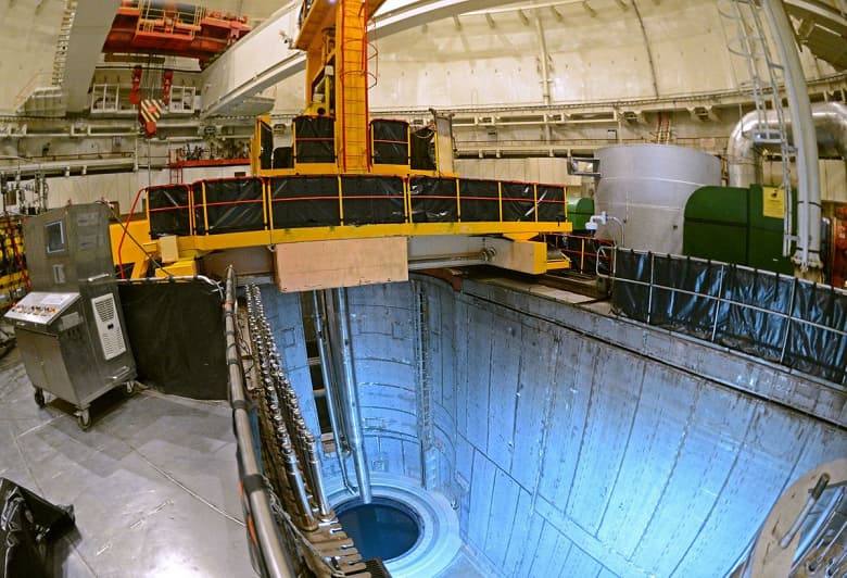 В российском коммерческом реакторе большой мощности впервые начали использовать ядерное топливо нового поколения В российском коммерческом реакторе большой мощности впервые начали использовать ядерное топливо нового поколения