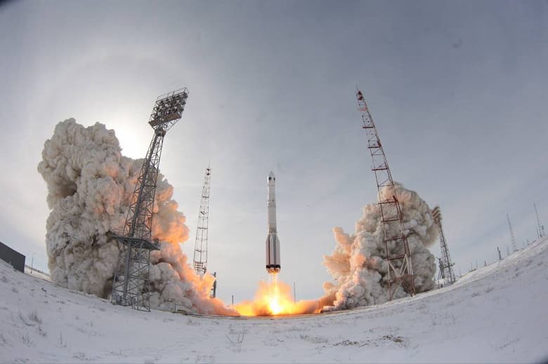 Роскосмос вывел на орбиту 130 спутников за год и планирует нарастить объемы запусков в 2026-м