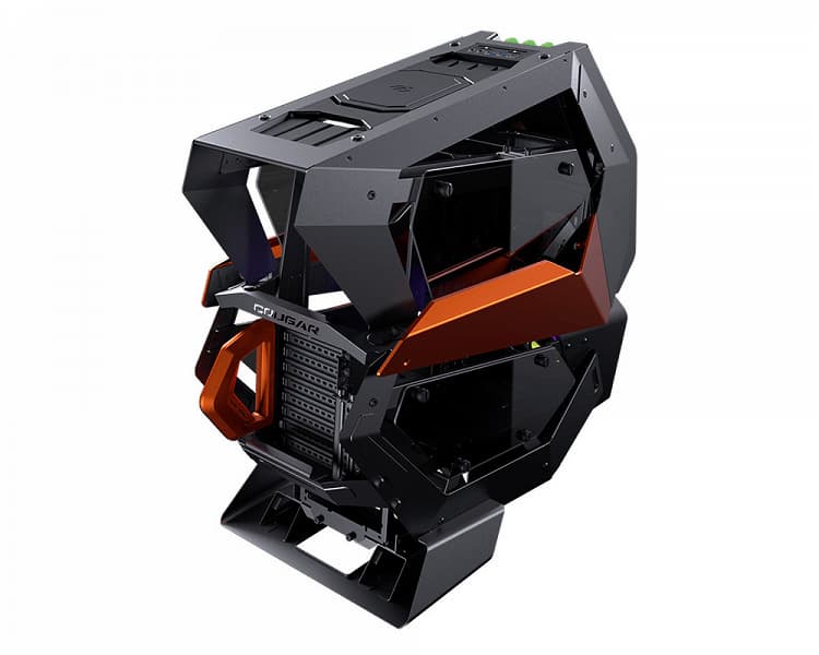 Корпус Cougar Conquer 2 имеет конструкцию «шасси в шасси»