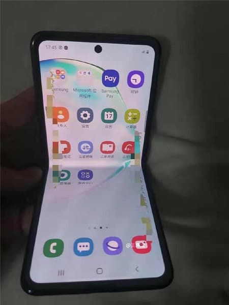 Samsung Galaxy Fold 2 унаследовал самую раздражающую черту предшественника Samsung Galaxy Fold 2 унаследовал самую раздражающую черту предшественника
