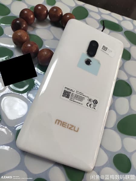 Meizu без кнопок и вырезов на живых фото