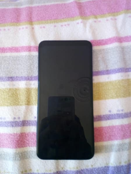 Первые фотографии нового Google Pixel