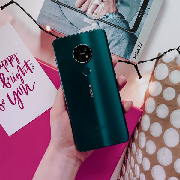 Улучшенный недорогой смартфона Nokia приехал в Россию по прежней цене