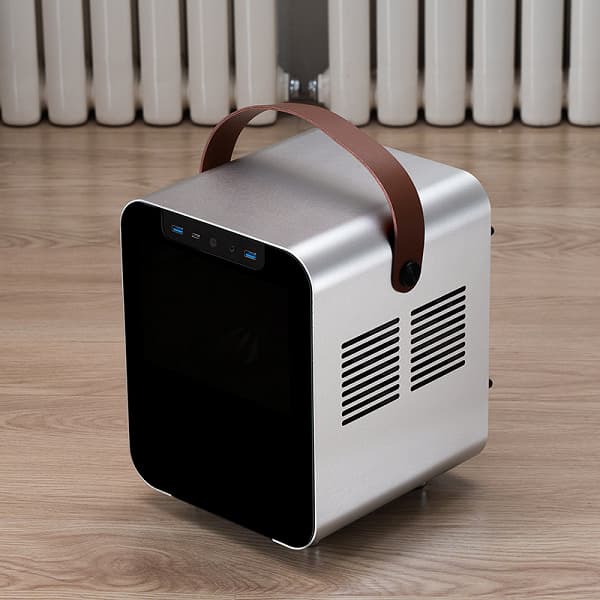 Корпус Jonsbo BO 100, рассчитанный на платы типоразмера mini-ITX, выделяется уникальной ручкой Корпус Jonsbo BO 100, рассчитанный на платы типоразмера mini-ITX, выделяется уникальной ручкой