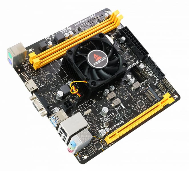 На плате Biostar A10N-9630E типоразмера mini-ITX распаян APU AMD A10-9630P На плате Biostar A10N-9630E типоразмера mini-ITX распаян APU AMD A10-9630P