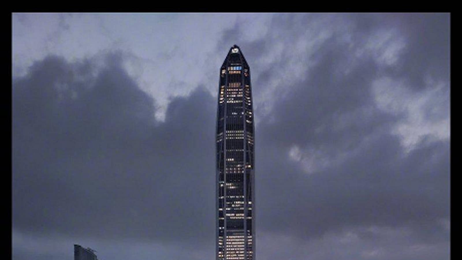 Redmi K30 Pro получил новый ночной режим Super Night 2.0