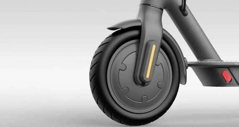 Электросамокаты Xiaomi Mi Scooter 1S и Mi Scooter Pro 2 выходят в Европе по цене 499 и 599 евро соответственно