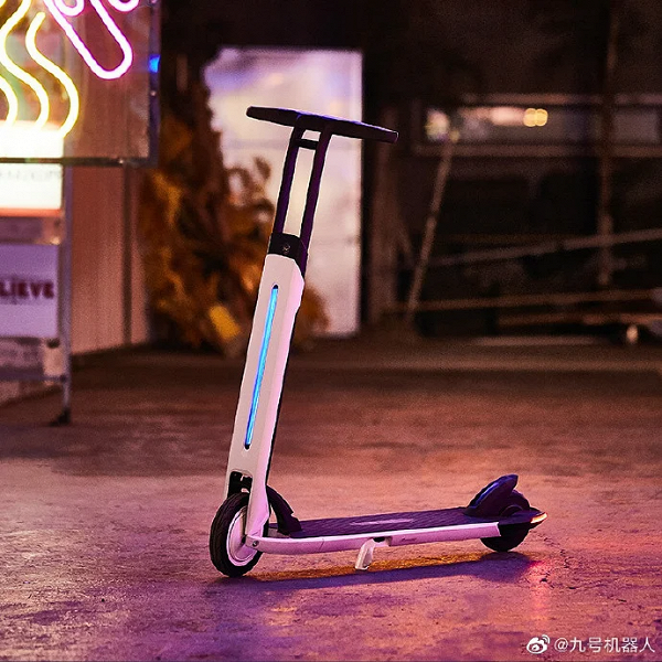 Представлен футуристический электросамокат Ninebot Electric Scooter Air T15