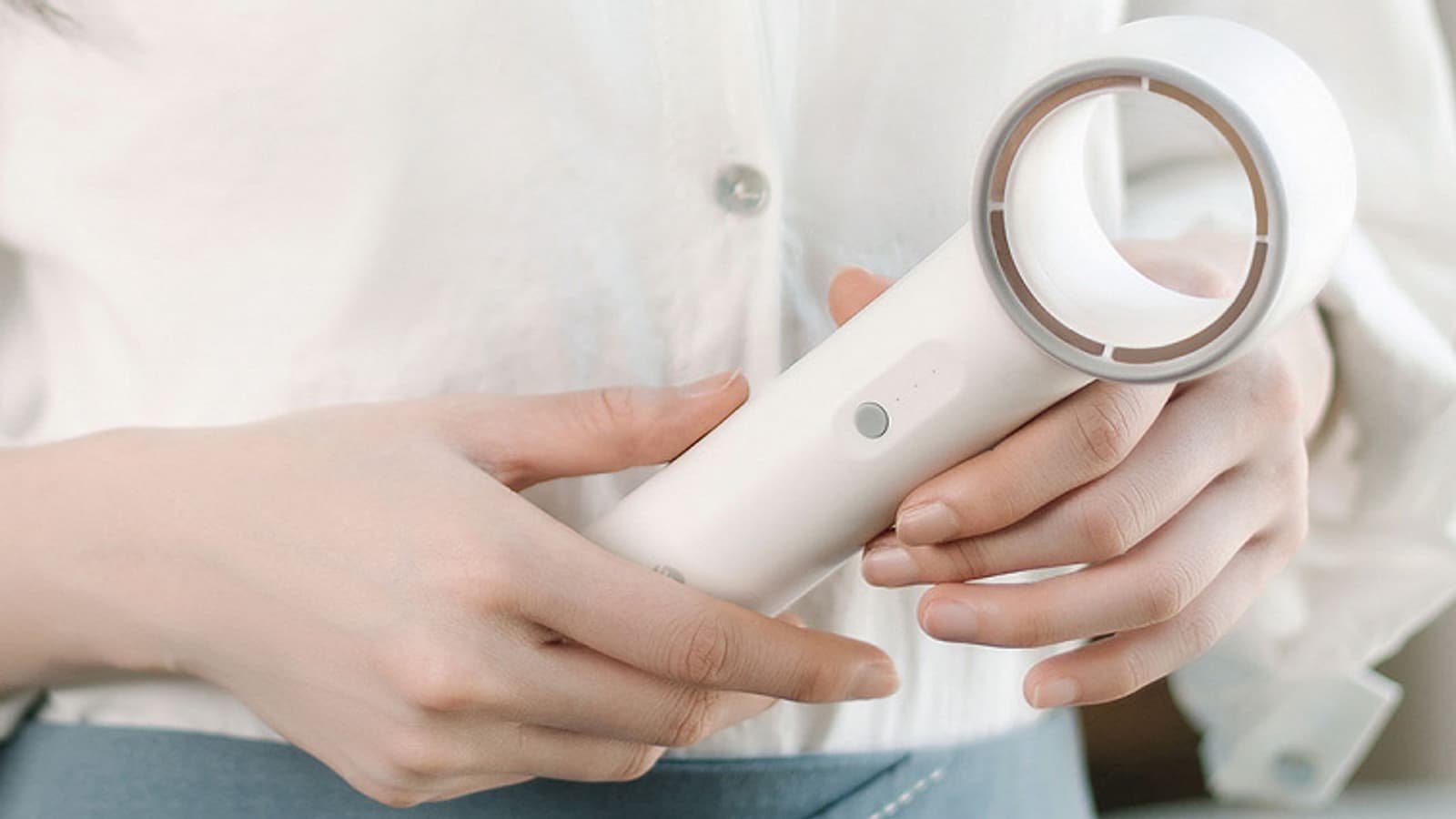 Футуристичный фен за 5 долларов. На платформе Xiaomi Youpin представлена безвентиляторная новинка