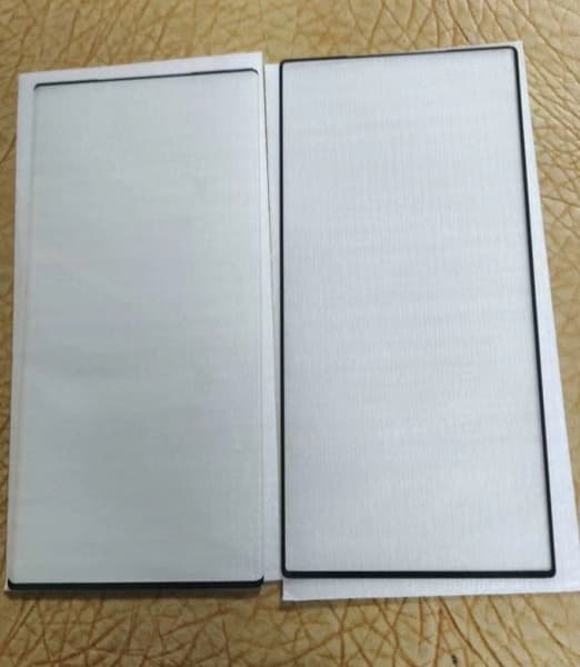 Samsung Galaxy Note20 Ultra будет смартфоном с самыми тонкими рамками на рынке? На это намекает свежее фото Samsung Galaxy Note20 Ultra будет смартфоном с самыми тонкими рамками на рынке? На это намекает свежее фото