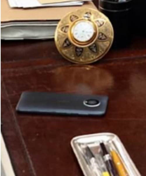 Nokia 7.3 заметили на съемках фильма «Не время умирать»