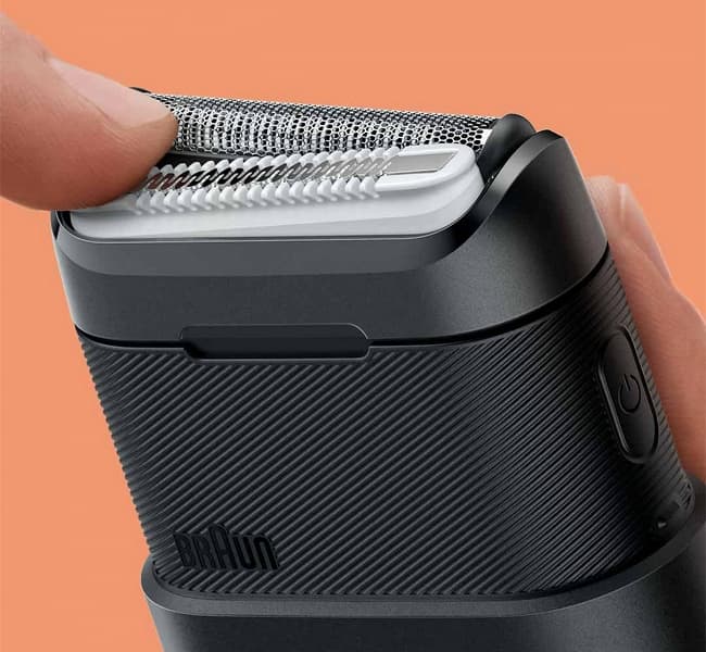 Xiaomi и Braun представили водонепроницаемую электробритву