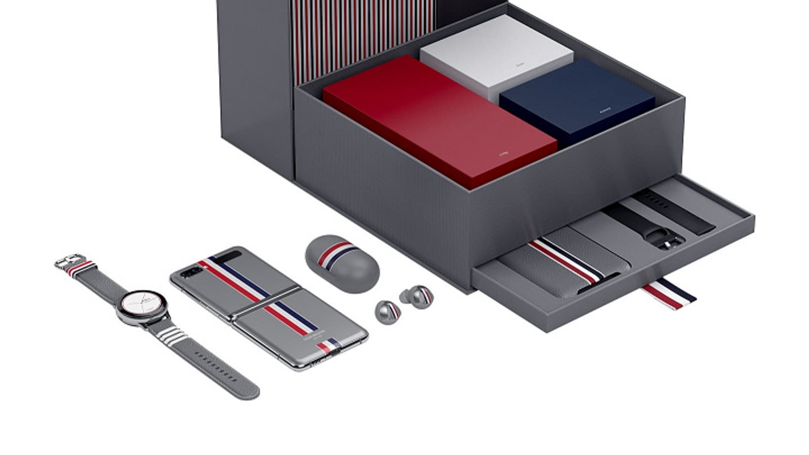 Самый дорогой комплект Samsung Galaxy Z Fold2 Thom Browne раскупили за минуты