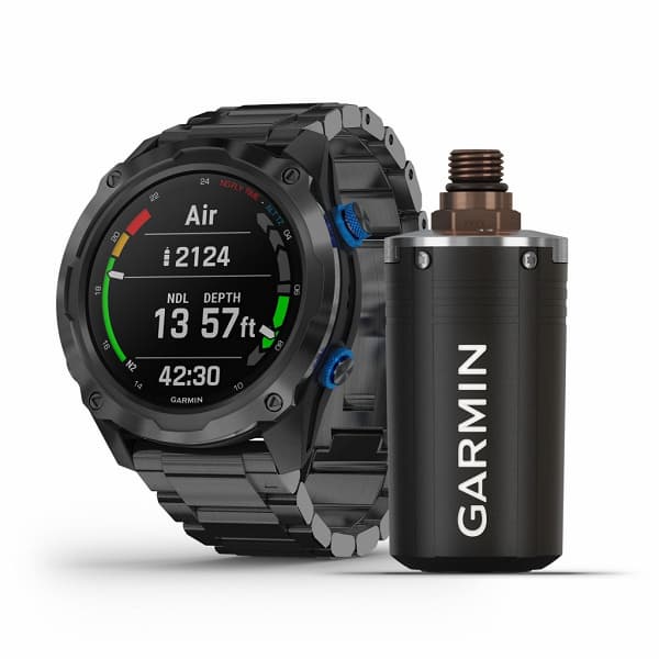 Garmin представила в России пару умных часов для любителей понырять
