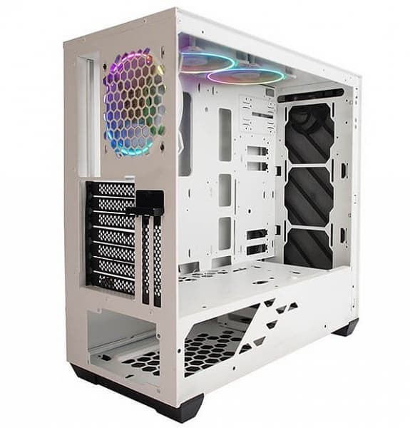 Оформление белого варианта корпуса In Win 216 включает элемент с текстурой дерева