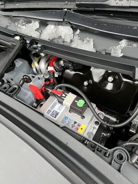 Tesla избавляется от процессоров Intel в своих электромобилях. Tesla Model 3 и Model Y 2022 оснащаются APU AMD Ryzen