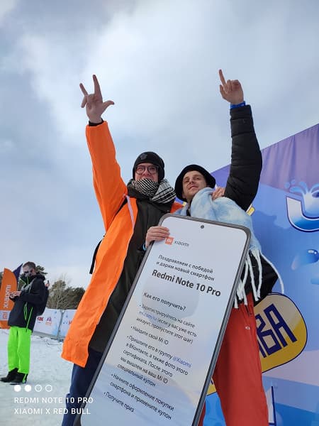 Xiaomi сделала первый фотоотчёт на новенький Redmi Note 10 Pro в России