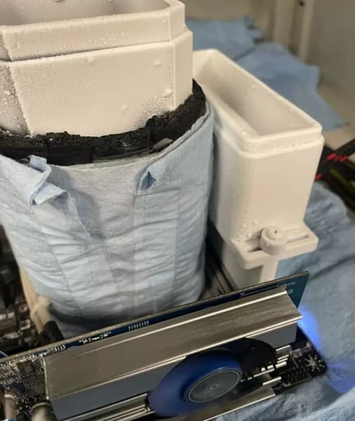 Платформа Intel Rocket Lake доказывает свою состоятельность. Сборка на процессоре Core i9-11900K позволила рекордно разогнать память DDR4 – до 7156 МГц