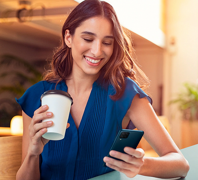 Начались продажи бестселлера и монстра автономности Samsung Galaxy M12 в России