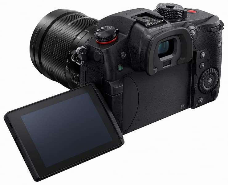 Представляя камеру Lumix GH5 Mark II, компания Panasonic анонсирует разработку еще одной модели