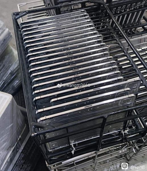 Планшет Xiaomi Mi Pad 5 засветился на производстве. Им уже пользуется один из топ-менеджеров компании Планшет Xiaomi Mi Pad 5 засветился на производстве. Им уже пользуется один из топ-менеджеров компании