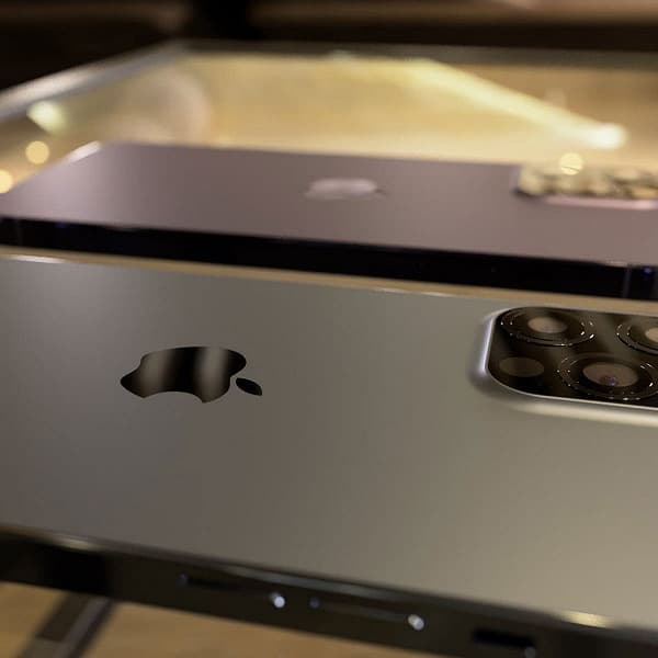 В iPhone будут использоваться уменьшенные комплектующие, чтобы освободить место для батареи