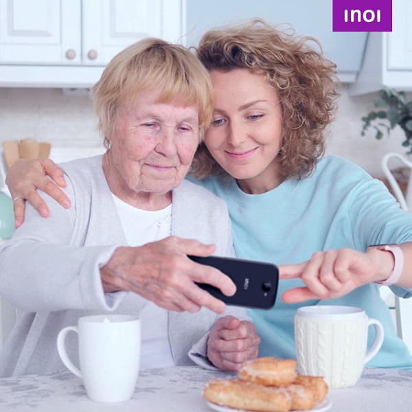 Android за 4 тысячи рублей: Inoi easyPhone с огромными кнопками и шрифтами, простым интерфейсом и фонариком